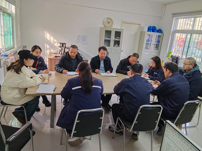 問計一線聚合力 強(qiáng)化提升促發(fā)展—— 山東聚源熱力公司組織開展管理服務(wù)提升交流座談會.jpg